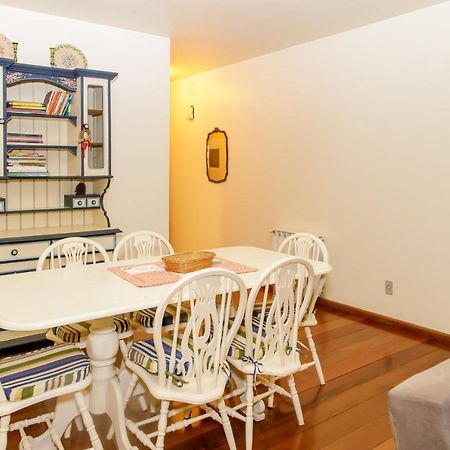Apartamento Amplo E Aconchegante Na Av Das Hortencias No Centro De Грамаду Экстерьер фото