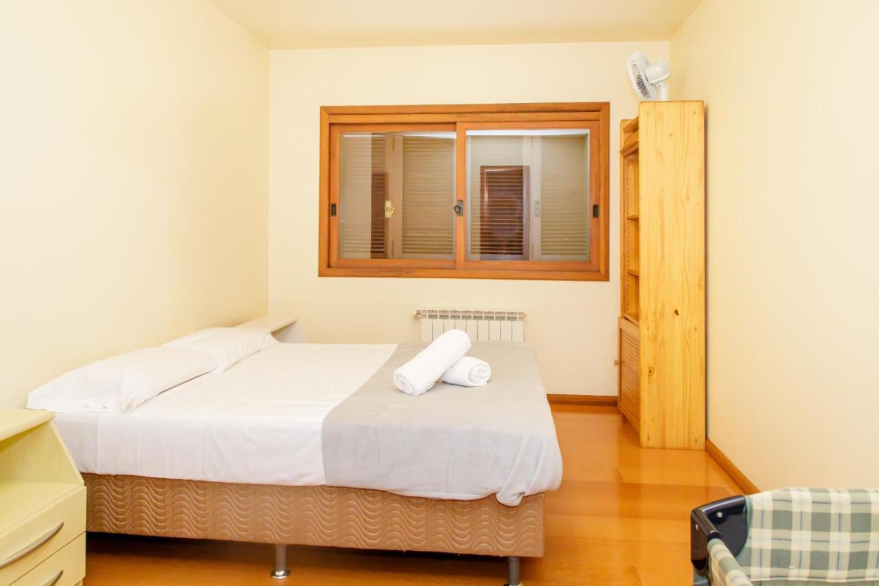 Apartamento Amplo E Aconchegante Na Av Das Hortencias No Centro De Грамаду Экстерьер фото